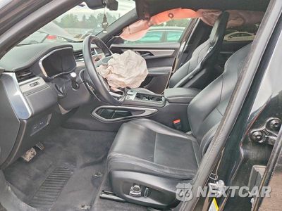 Zdjęcie 7 z 13 samochodu: 2024 JAGUAR F-PACE R-DYNAMIC S VIN:SADCT2EX6RA724079 - miniatura