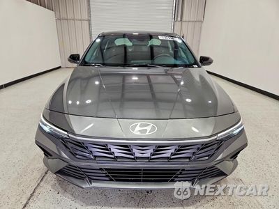 Piąte zdjęcie samochodu w środku: 2026 HYUNDAI ELANTRA SEL SPORT VIN:KMHLM4DGXTU170858 - miniatura