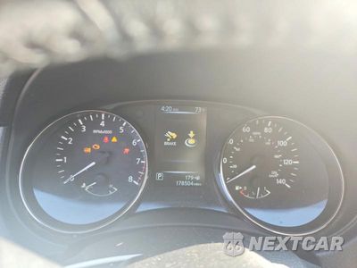 Zdjęcie 9 z 12 samochodu: 2017 NISSAN ROGUE SV VIN:KNMAT2MT0HP587119 - miniatura