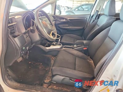 Zdjęcie 7 z 13 samochodu: 2020 HONDA FIT EX VIN:3HGGK5H83LM703160 - miniatura