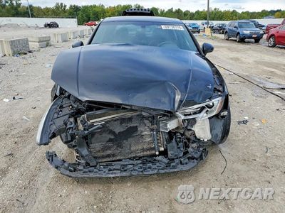 Piąte zdjęcie samochodu w środku: 2018 AUDI A3 PREMIUM VIN:WAUAUHFF8J1067330 - miniatura