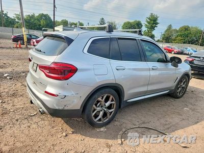 Trzecie zdjęcie samochodu z tyłu: 2021 BMW X3 XDRIVE30E VIN:5UXTS1C07M9F21311 - miniatura