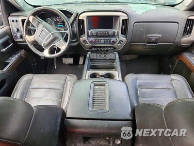 Zdjęcie 8 z 13 samochodu: 2019 GMC SIERRA K3500 DENALI VIN:1GT42WEY2KF235271 - miniatura