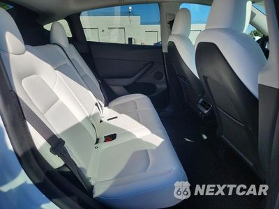 Zdjęcie 11 z 13 samochodu: 2023 TESLA MODEL Y VIN:7SAYGDEE2PF936016 - miniatura