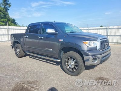 Czwarte zdjęcie samochodu z boku: 2011 TOYOTA TUNDRA CREWMAX SR5 VIN:5TFDW5F18BX171652 - miniatura