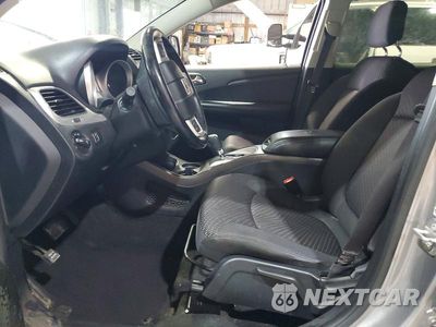 Zdjęcie 7 z 13 samochodu: 2017 DODGE JOURNEY CROSSROAD VIN:3C4PDCGBXHT551269 - miniatura