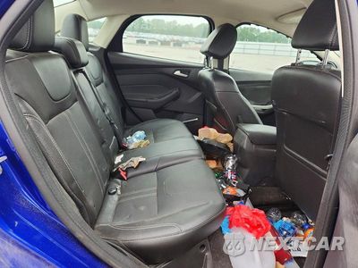Zdjęcie 10 z 12 samochodu: 2014 FORD FOCUS SE SE VIN:1FADP3F26EL134160 - miniatura