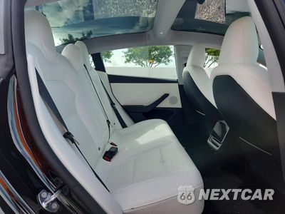 Zdjęcie 10 z 13 samochodu: 2026 TESLA MODEL 3 VIN:5YJ3E1EB9TF182527 - miniatura