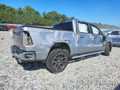 Trzecie zdjęcie samochodu z tyłu: 2022 RAM 1500 BIG HORN/LONE STAR VIN:1C6RREFT8NN231063 - miniatura