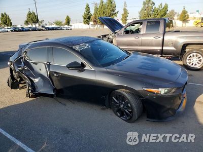 Czwarte zdjęcie samochodu z boku: 2021 MAZDA 3 PREMIUM PLUS VIN:JM1BPBNY2M1349157 - miniatura