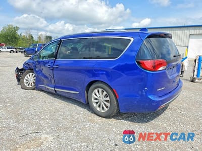 Drugie zdjęcie samochodu z przodu: 2019 CHRYSLER PACIFICA TOURING L VIN:2C4RC1BG7KR550027 - miniatura