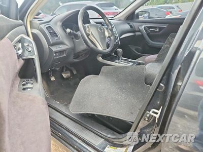 Zdjęcie 8 z 12 samochodu: 2013 NISSAN ALTIMA 2.5 VIN:1N4AL3AP3DN570257 - miniatura