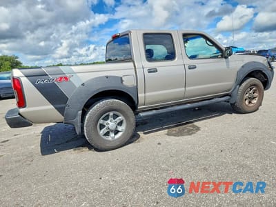 Trzecie zdjęcie samochodu z tyłu: 2002 NISSAN FRONTIER XE-V6 VIN:1N6ED27Y02C378223 - miniatura
