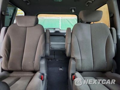 Zdjęcie 10 z 13 samochodu: 2009 KIA SEDONA LX VIN:KNDMB233296313347 - miniatura