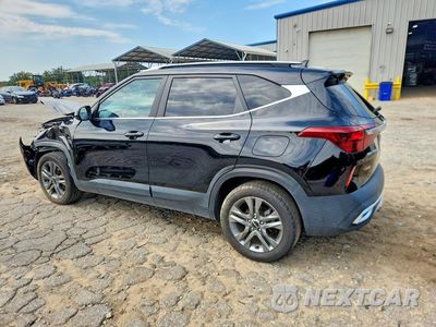 Drugie zdjęcie samochodu z przodu: 2023 KIA SELTOS S VIN:KNDEU2AA4P7428152 - miniatura
