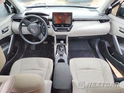 Zdjęcie 8 z 13 samochodu: 2024 TOYOTA COROLLA CROSS L VIN:7MUAAAAG0RV085442 - miniatura