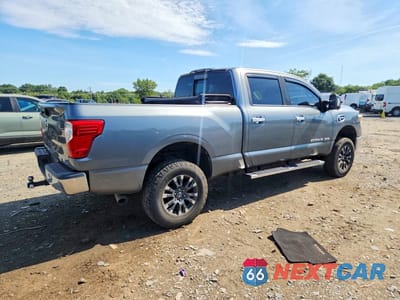 Trzecie zdjęcie samochodu z tyłu: 2017 NISSAN TITAN XD SV VIN:1N6BA1F32HN563236 - miniatura
