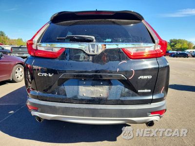 Zdjęcie 6 z 13 samochodu: 2018 HONDA CR-V TOURING VIN:2HKRW2H91JH677955 - miniatura