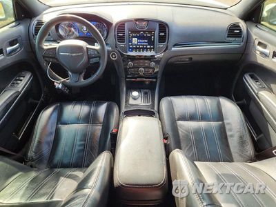 Zdjęcie 8 z 13 samochodu: 2022 CHRYSLER 300 S VIN:2C3CCABGXNH214358 - miniatura