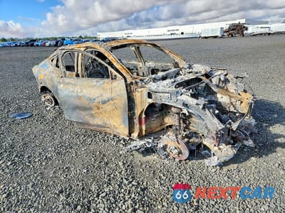Czwarte zdjęcie samochodu z boku: 2024 FORD MUSTANG MACH-E PREMIUM VIN:3FMTK3SU0RMA07979 - miniatura