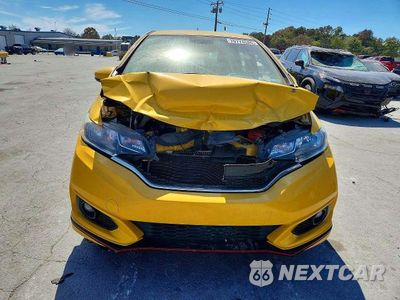 Piąte zdjęcie samochodu w środku: 2018 HONDA FIT SPORT VIN:3HGGK5H61JM724360 - miniatura
