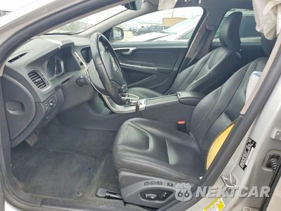Zdjęcie 7 z 13 samochodu: 2018 VOLVO V60 CROSS COUNTRY PREMIER VIN:YV440MWK6J2052396 - miniatura
