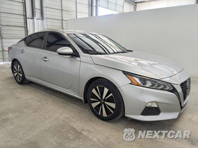 Czwarte zdjęcie samochodu z boku: 2022 NISSAN ALTIMA SV VIN:1N4BL4DV7NN354997 - miniatura