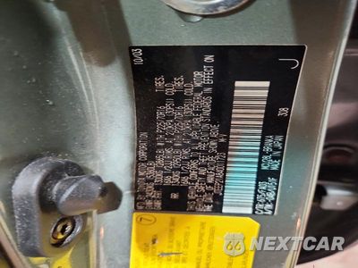Zdjęcie 13 z 13 samochodu: 2004 TOYOTA HIGHLANDER BASE VIN:JTEEP21A840011723 - miniatura