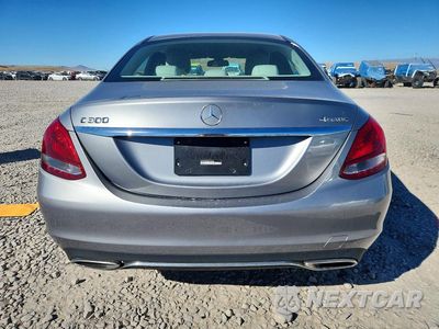 Zdjęcie 6 z 12 samochodu: 2015 MERCEDES-BENZ C 300 4MATIC VIN:55SWF4KB8FU036042 - miniatura