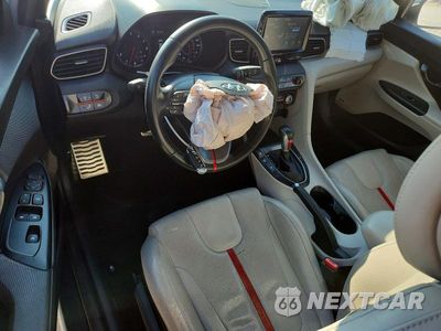Zdjęcie 8 z 12 samochodu: 2019 HYUNDAI VELOSTER TURBO ULTIMATE VIN:KMHTH6AB4KU010417 - miniatura
