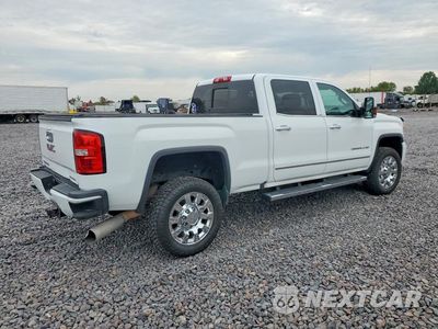 Trzecie zdjęcie samochodu z tyłu: 2016 GMC SIERRA K2500 DENALI VIN:1GT12UE86GF304090 - miniatura