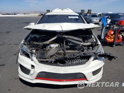 Piąte zdjęcie samochodu w środku: 2015 MERCEDES-BENZ CLA 250 VIN:WDDSJ4EB8FN201010 - miniatura