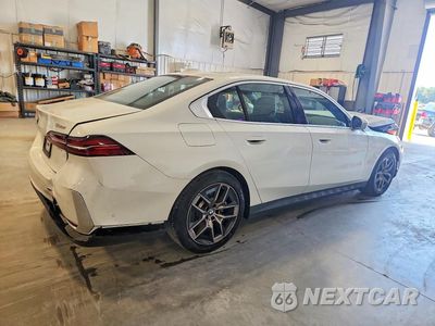Trzecie zdjęcie samochodu z tyłu: 2027 BMW 530 XI VIN:WBA53FJ00VCY28079 - miniatura