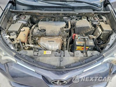 Zdjęcie 12 z 14 samochodu: 2017 TOYOTA RAV4 XLE VIN:JTMWFREV2HJ129185 - miniatura