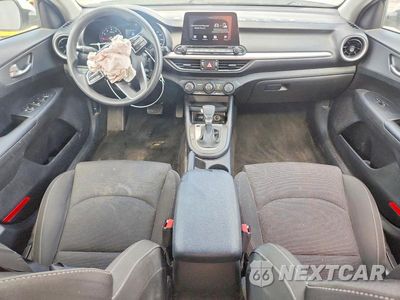 Zdjęcie 8 z 12 samochodu: 2020 KIA FORTE LXS VIN:3KPF24AD9LE150004 - miniatura