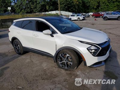 Czwarte zdjęcie samochodu z boku: 2023 KIA SPORTAGE EX VIN:KNDPVCAG7P7033544 - miniatura