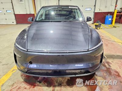Piąte zdjęcie samochodu w środku: 2026 TESLA MODEL Y VIN:7SAYGDEE5TF521640 - miniatura