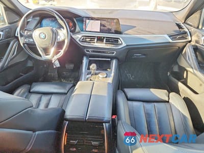 Zdjęcie 8 z 13 samochodu: 2021 BMW X6 XDRIVE40I VIN:5UXCY6C08M9D85962 - miniatura