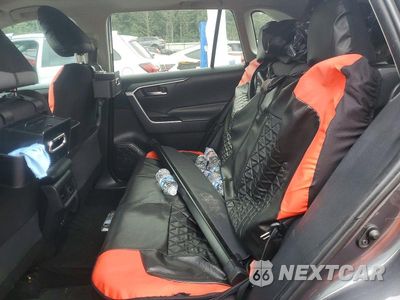 Zdjęcie 11 z 13 samochodu: 2019 TOYOTA RAV4 XLE VIN:2T3W1RFV3KW012074 - miniatura