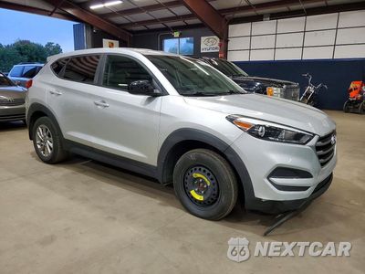 Czwarte zdjęcie samochodu z boku: 2018 HYUNDAI TUCSON SE VIN:KM8J2CA41JU818344 - miniatura