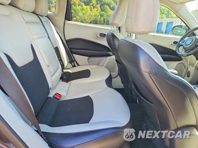 Zdjęcie 11 z 13 samochodu: 2019 JEEP COMPASS LATITUDE VIN:3C4NJDBB9KT628735 - miniatura