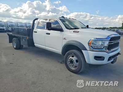 Czwarte zdjęcie samochodu z boku: 2020 RAM 5500 VIN:3C7WRNFL2LG108248 - miniatura