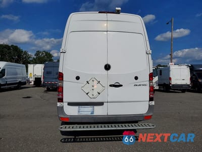 Zdjęcie 6 z 13 samochodu: 2012 MERCEDES-BENZ SPRINTER 2500 DELIVERY VAN VIN:WD3PE8CB3C5613226 - miniatura