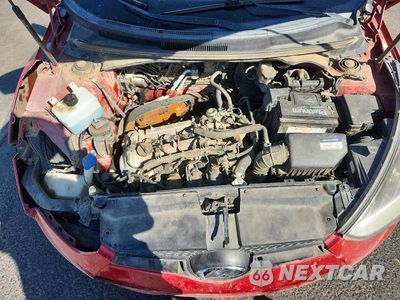 Zdjęcie 11 z 13 samochodu: 2017 HYUNDAI VELOSTER BASE VIN:KMHTC6AD1HU321604 - miniatura