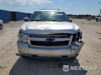 Piąte zdjęcie samochodu w środku: 2011 CHEVROLET TAHOE K1500 LT VIN:1GNSKBE02BR105278 - miniatura