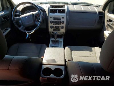 Zdjęcie 8 z 14 samochodu: 2011 FORD ESCAPE XLT VIN:1FMCU9DG7BKA03431 - miniatura