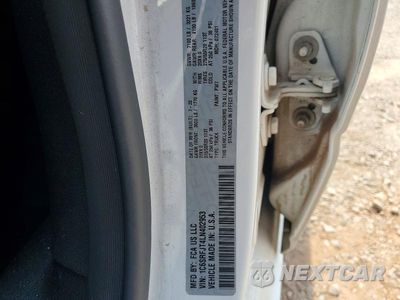 Zdjęcie 12 z 12 samochodu: 2020 RAM 1500 LARAMIE VIN:1C6SRFJT4LN402953 - miniatura