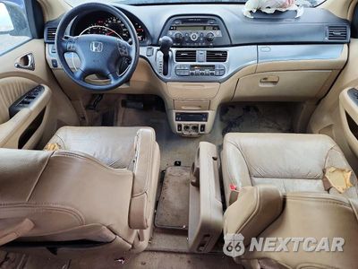 Zdjęcie 8 z 12 samochodu: 2005 HONDA ODYSSEY EXL VIN:5FNRL38765B132626 - miniatura