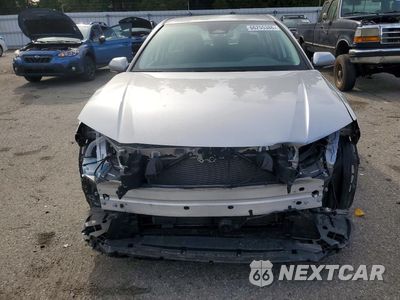 Piąte zdjęcie samochodu w środku: 2025 TOYOTA CAMRY LE VIN:4T1DBADK8SU522511 - miniatura