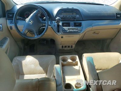 Zdjęcie 8 z 13 samochodu: 2006 HONDA ODYSSEY EXL VIN:5FNRL38636B420001 - miniatura